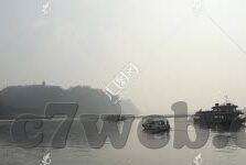 足球比分作者-足球比分背后，数据狂欢与足球魅力的深度交织